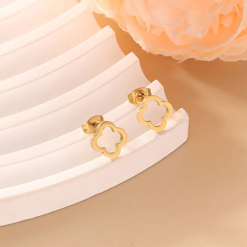Clover Flower Stainless Steel Bracelet Set Gold Gift - Tophatter Daily Deals
